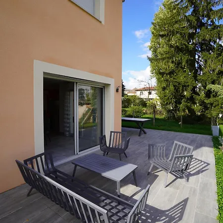 Moderne A Deux Pas De Lyon Vila Saint-Genis-Laval