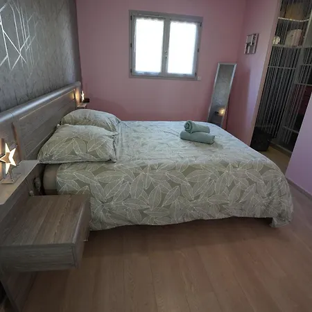 Vila Moderne A Deux Pas De Lyon