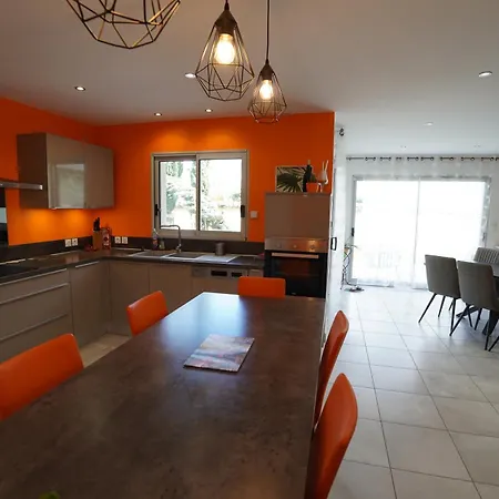 Moderne A Deux Pas De Lyon * Saint-Genis-Laval